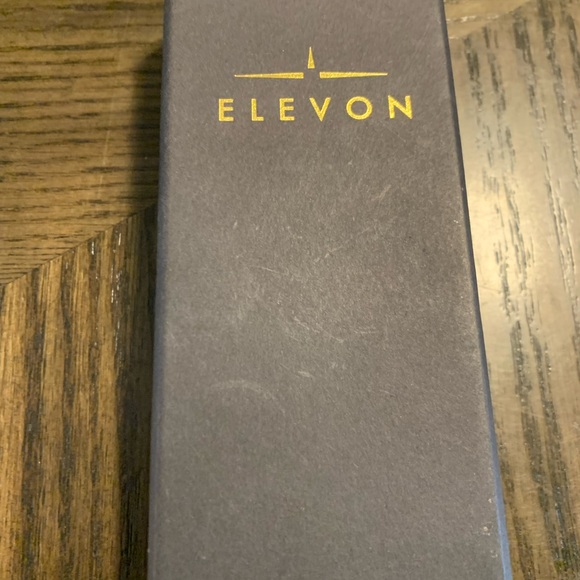 Men’s Elevon Watch- New - Picture 7 of 8